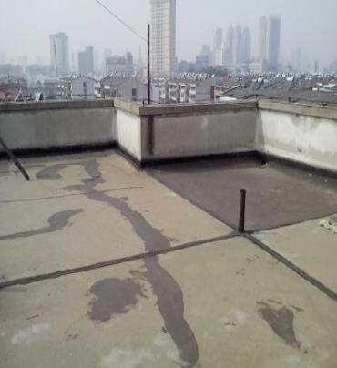 巴彦淖尔漏水维修 楼顶漏水是什么原因，楼顶漏水维修方法是什么?